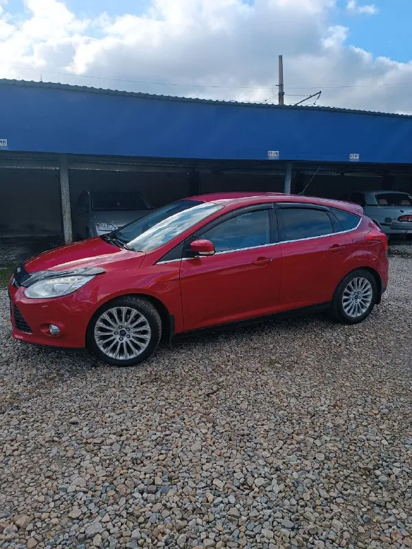 Продам ford фокус 2013,автомат,2 литра, пробег 230000км. фактически 1хозяин.750000р. +79495891948 ма... - фотография