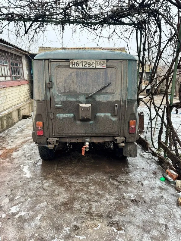 Доброго времени суток продается уаз хантер с доками норм из минусов надо подварить нужно сделать задний мост мотор подтраивает нужно посмотреть скорее всего вода попала мотор роботал норм по мелочам разобраться а так коробка норм 5ти ступка раздатка однарычажная с ними нечего делать не нужно а так машина норм нужно приложить руки по воздуху не пишем и не звоним цените мое и свое время цена из-за срочности пока продается интересующий меня автомобиль цена: 200.000руб‼️ номер: +7 (951) 748-01-37 ( сергей) телеграмм: +7 949 579 3253 📞 звоните: +7(949)5793253 - фотография - 5