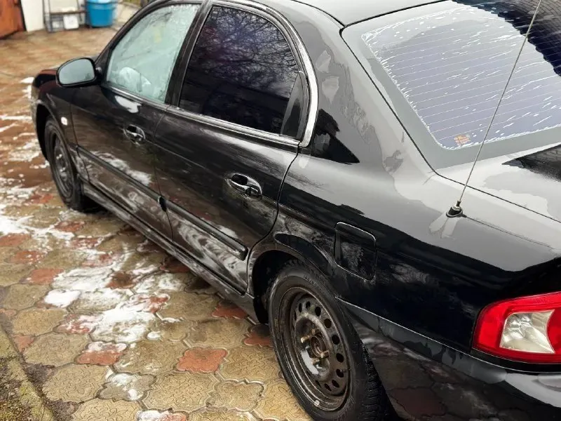 🚘 Продам kia magentis 2003 год 2.0 бензин, механика 294 400 km пробег технически в хорошем состоянии, двигатель коробка работают отлично. Кондиционер, печка полный порядок стоит магнитола хорошая pioneer с экраном dvd, aux провод так же в багажник выведена проводка под сабвуфер, усилитель сигнализация sheriff (2 комплекта ключей), с блокировкой коробки на случай длительных простоев на улице есть моменты по кузову, ничего критичного. В одних руках с 2012 года, по документам полный порядок 1 владелец, переоформление без проблем. При продаже отдам титаны на летней резине 💲цена: 450.000₽, торг на месте осмотр г. Иловайск 📞 +79493634305 марк
📞 Звоните: +7(949)3634305 - фотография - 6