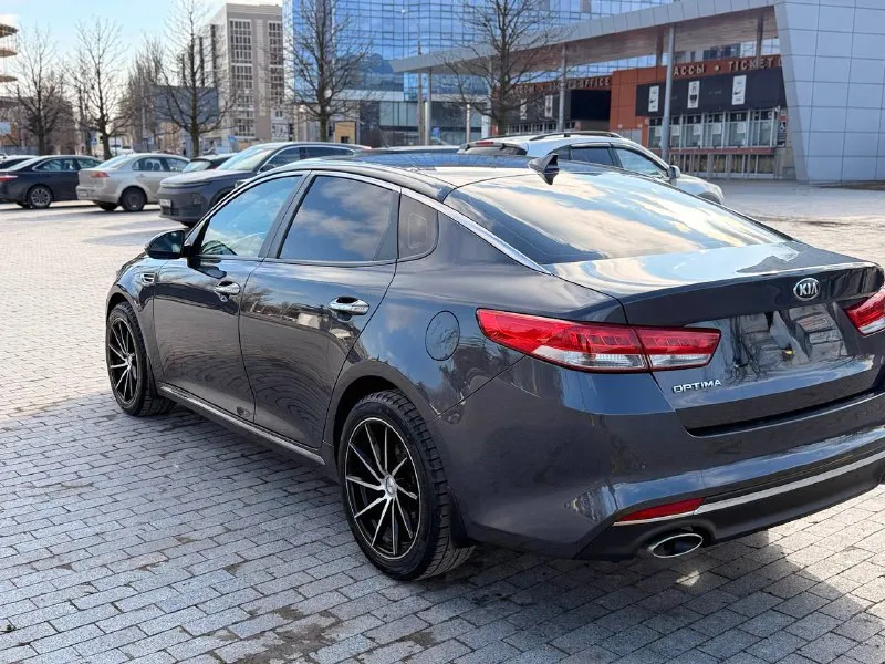 Kia optima 2016г 2.4 акпп
Автомобиль в отличном состоянии
Весь обслужен есть заказ наряд на 200т руб
Вложений нет
Богатая комплектация
Кожаный салон
Подогрев всех 4 сидений
Память сидений
Музыка harman kardon
Климат контроль
Без ключевой доступ
Датчик слепых зон
Датчик света /дождя
Беспроводная зарядка
Диски р 18
Два ключа
Автозапуск
Все остекление в круг заводское
Я собственник любое оформление
Донецк
1.490Млн
+79494143810
📲 Tg: н н
📞 Звоните: +7(949)4143810 - фотография - 1