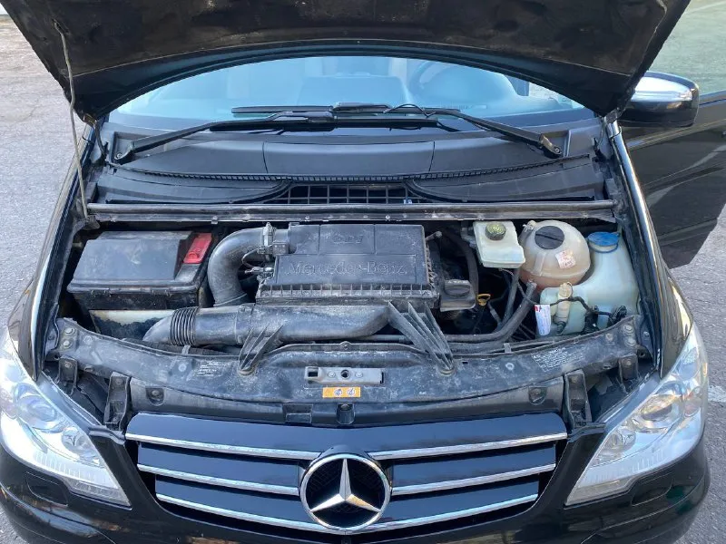 Mercedes viano 2013 год выпуска, автомобиль куплен и в эксплуатации с 2014 года. 1 владелец с автосалона, автомобиль полностью обслужен от а до я, не требует вложений. двигатель 2.2 турбодизель, автоматическая коробка передач. пробег 445 тыс. км. салон в отличном состоянии, работает абсолютно все. шумоизоляция, tv+appletv, 220в, вебасто. пневма на задней оси. комплект зимней резины в подарок. продажа с переоформлением. 2.100.000₽, торг возможен. +7(949)510-10-19 📞 звоните: +7(949)5101019 - фотография - 8