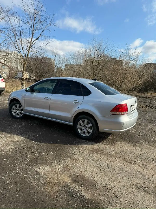 Volkswagen поло 540 тыс рублей, мотор 1.6 кондиционер,4 стеклоподъемника, подогрев сидений! находится в макеевка +79381287878 рома +79493160424 юра 📞 звоните: +7(949)3160424 - фотография - 1