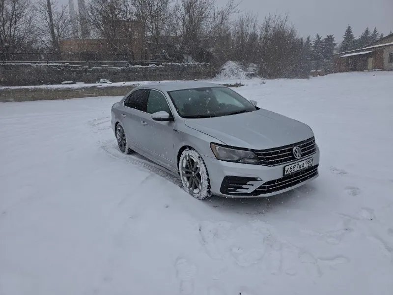 Продам пассат р лайн 2017год, 1.8 турбо (прошит до 220 лошадей, самая лучшая и качественная прошивка... - фотография