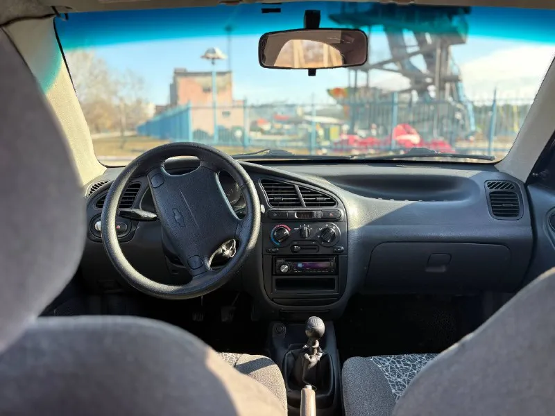 Ланос 2008 год пробег 146000 цена: 380 000 на 140 000 км заменил: генератор, радиатор, ремни, акб. перебрана ходовая часть, новые пружины, заменены два ступичных подшипника, новая резина ( зима ) летняя отъездила один сезон. ухоженный салон. литые диски r14 номер для связи: +79498015010 📲 tg: @pribylov03 📞 звоните: +7(949)8015010 - фотография - 6