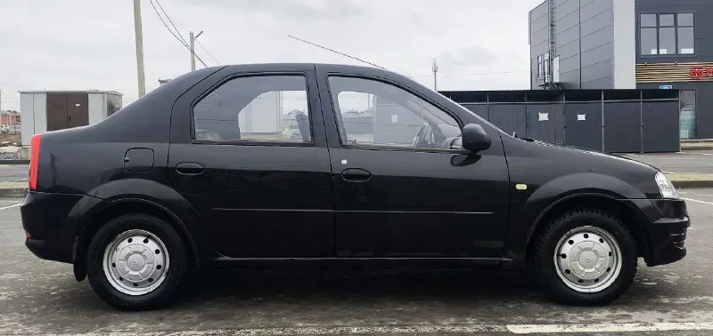 Продам renault logan ( renault логан) год выпуска 2011 пробег 185000 ( пробег родной) один собственник с момента покупки в автосалоне птс оригинал двигатель 1.4 в идеальном состоянии мкпп в идеальном состоянии электрика вся исправна салон в чехлах ( эко кожа) музыка с bluetooth расход топлива как у зажигалки запчасти и обслуживание не дорогое автомобиль максимально надёжный юридически автомобиль чист всё остальные вопросы по телефону +79495940087 осмотр донецк (центр) цена 375.000₽ 📞 звоните: +7(949)5940087 - фотография - 5