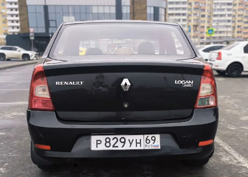 Продам renault logan ( renault логан) год выпуска 2011 пробег 185000 ( пробег родной) один собственник с момента покупки в автосалоне птс оригинал двигатель 1.4 в идеальном состоянии мкпп в идеальном состоянии электрика вся исправна салон в чехлах ( эко кожа) музыка с bluetooth расход топлива как у зажигалки запчасти и обслуживание не дорогое автомобиль максимально надёжный юридически автомобиль чист всё остальные вопросы по телефону +79495940087 осмотр донецк (центр) цена 375.000₽ 📞 звоните: +7(949)5940087 - фотография - 9