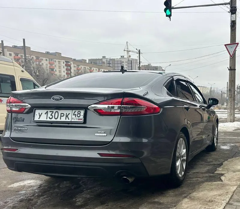 Продаю ford fusion 2019года, пробег 160 000 км(родной)! 1,5 ат (181 л. с.), бензин, передний привод. автомобиль в отличном состоянии, один владелец. установлены зимние шины, в комплекте летняя резина. без дтп г. мариуполь 1.500.000₽ (без торга) +79902572969 датчик дождя датчик света парктроник задний парктроник передний система контроля слепых зон камера заднего вида круиз-контроль бортовой компьютер центральный замок cd/dvd/blu-ray mp3 радио tv видео управление на руле usb aux bluetooth gps-навигатор - фотография - 8