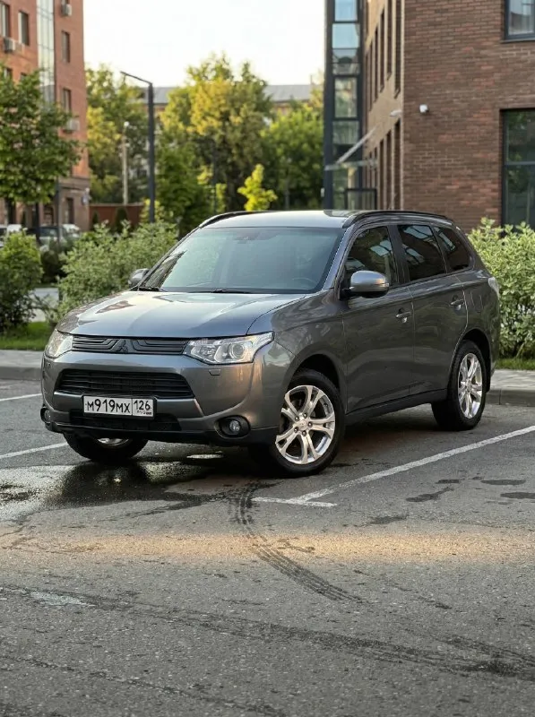 Номер: +79494999290 цена: 1.420.000 mitsubishi outlander 2013г года выпуска. в максимальной комплект... - фотография