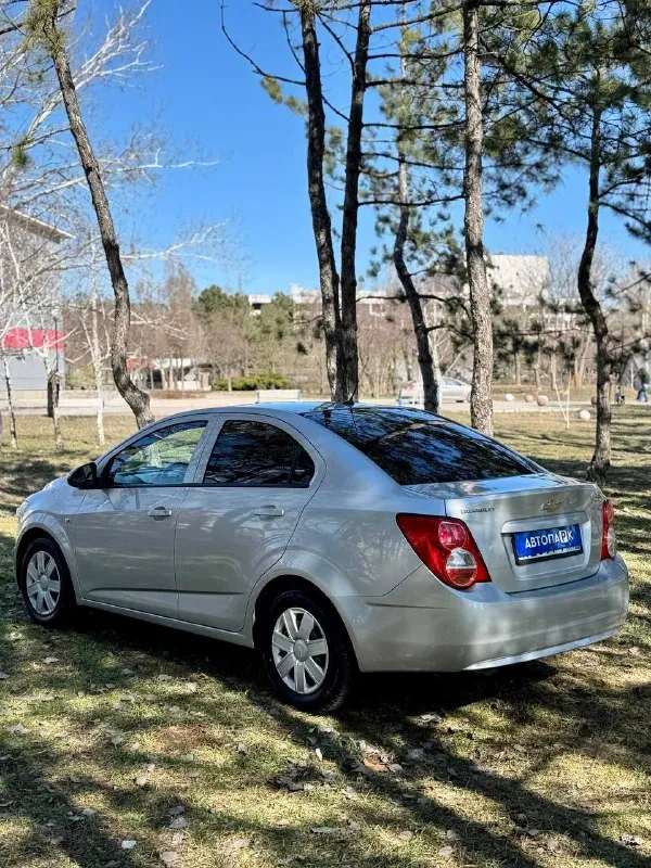 🇰🇵 chevrolet aveo t300 💰цена: 750 000р 🏢город: мариуполь 📅год выпуска: 2012 🧾пробег: 112 797км. ⚙️двигатель: 1.6 ⛽топливо: бензин ⚙️кпп: механика 📞 телефон: +7-949-727-41-51 +7-949-551-91-52 +7-989-263-55-56 💾 описание: техническая часть на 5+ ✅ оригинальный пробег ✅ родная краска 100% ✅ южная эксплуатация ✅ отличное состояние ❄️ кондиционер, гур, abs, 2 airbag, свежая резина bridgestone blizzak, центральный замок, два ключа, салон как новый после ионизации от бактерий. ➕ автомобиль с пройденным техническим осмотром и готов к переоформлению. улица шевченко 2️⃣6️⃣9️⃣ 🏦 возможна продажа в кредит по двум документам. - фотография - 4