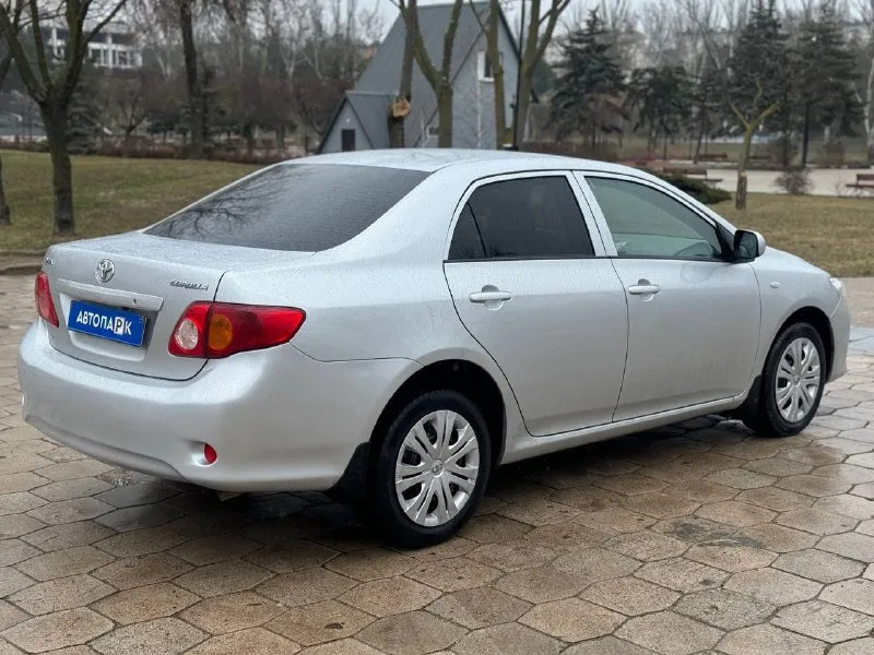 🇯🇵 toyota corolla 💰цена: 880 000р 🏢город: мариуполь 📅год выпуска: 2008 🧾пробег: 175 593км. ⚙️двигатель: 1.6 ⛽топливо: бензин ⚙️кпп: механика 📞 телефон: +7-949-551-91-52 +7-989-263-55-56 +7-949-727-41-51 💾 описание: ✅ автомат калашникова среди автомобилей. сборка япония. автомобиль в родной краске, присутствует два косметических локальных подкраса. ✅ цепной двигатель 1.6 1zr в народе именуемый "миллионник"в паре с механической коробкой передач очень надёжный и не прихотливый. ✅ кондиционер холодит шикарно ❄️, подогрев сидений, электропакет, центральный замок и сигнализация, led птф, три ключа. новая зимняя шипованная резина. улица шевченко 269 🏦 возможна продажа в кредит по двум документам. - фотография - 4