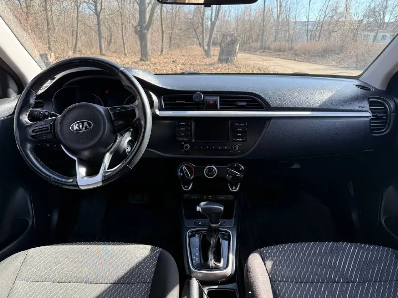 Kia rio xline
1 Собственник, отличное состояние!
Год:2018
Двигатель:1.6 безнин
Кпп: автомат
Пробег:141000км
Привод: передний
Цена:1520000₽
📞 🇷🇺 Звоните: +79496107823 - фотография - 7