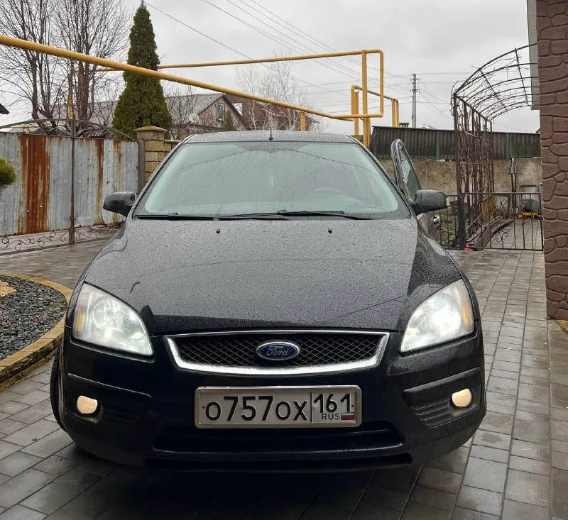 Продам ford focus 2 ghia год: 2007 пробег: 247 родной двигатель 1.8 бенз 125лс нареканий нет едет кл... - фотография