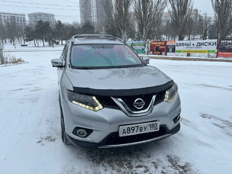 Продаю свой автомобиль, nissan rogue 2016 год,2,5 cvt 171 л. с, пробег 180300,вариатор, сильная комп... - фотография