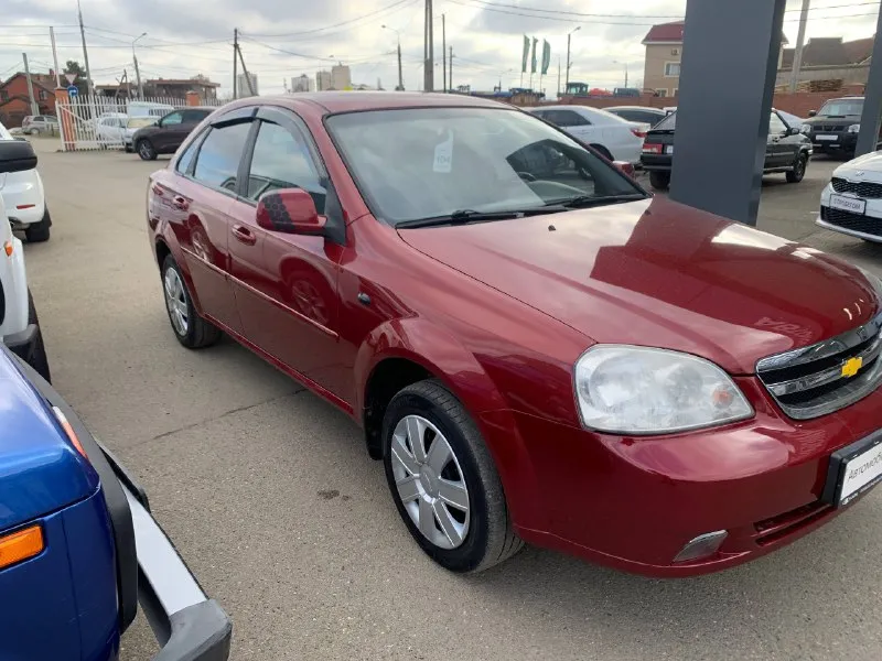 Chevrolet lacetti 1.6 2010г автомобиль в отличном состоянии без вложений кузов почти весь в заводском окрасе без дефектов в авто работает все кондиционер обслужен салон как новый по ходовой взбитая без стуков пробег родной 294т мотор в идеале не дымит масло жора нет! все прозрачно приезжайте смотрите цена 570 торг минимальный +79496347909 - фотография - 5