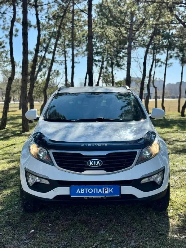 ⚪️ Kia sportage awd
💰Цена: 1 170 000р
🏢Город: мариуполь
📅Год выпуска: 2012
🧾Пробег: 180 666км.
⚙️Двигатель: 2.0
⛽Топливо: бензин
⚙️Кпп: механика
📞 Телефон:
+7-949-727-41-51
+7-989-263-55-56
+7-949-551-91-52
💾 Описание:
Sportage - безусловный лидер. ..
✔️Опрятный кузов без коррозии
✔️Южная эксплуатация
✔️Техническая часть на 5+
💥 Новый двигатель установлен 25 000км назад работает идеально, мкпп и полный привод без нареканий, ходовая сбитая.
Отличная комплектация:
Кондиционер ❄️ (холодит отлично), подогрев всех сидений, кожаный мульти-руль, полный электропакет, птф, abs, airbag, гур, android магнитола, литые диски.
➕Автомобиль с пройденным техническим осмотром и готов к переоформлению.
Улица шевченко 2️⃣6️⃣9️⃣ - фотография - 2