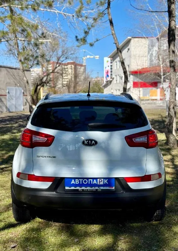 ⚪️ Kia sportage awd
💰Цена: 1 170 000р
🏢Город: мариуполь
📅Год выпуска: 2012
🧾Пробег: 180 666км.
⚙️Двигатель: 2.0
⛽Топливо: бензин
⚙️Кпп: механика
📞 Телефон:
+7-949-727-41-51
+7-989-263-55-56
+7-949-551-91-52
💾 Описание:
Sportage - безусловный лидер. ..
✔️Опрятный кузов без коррозии
✔️Южная эксплуатация
✔️Техническая часть на 5+
💥 Новый двигатель установлен 25 000км назад работает идеально, мкпп и полный привод без нареканий, ходовая сбитая.
Отличная комплектация:
Кондиционер ❄️ (холодит отлично), подогрев всех сидений, кожаный мульти-руль, полный электропакет, птф, abs, airbag, гур, android магнитола, литые диски.
➕Автомобиль с пройденным техническим осмотром и готов к переоформлению.
Улица шевченко 2️⃣6️⃣9️⃣ - фотография - 5