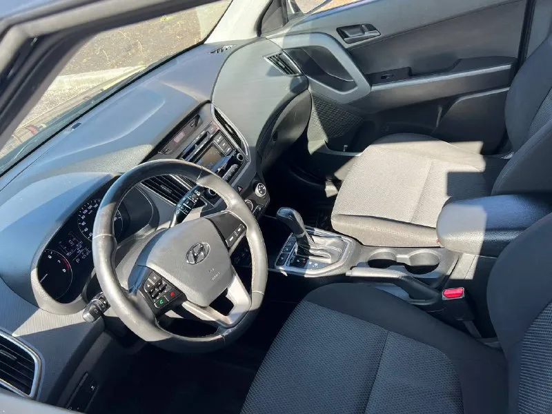 Продам hyundai creta год:2017 :1.6 коробка:автомат пробег:156.000км цена:1.495.000₽ номер: +79495011956 или +794941003435 на обоих номерах есть телеграмм авто в идеальном состоянии без вложений сел и поехал, кузов автомобиля выглядит идеально как на фото, не ржавчин не вмятины не царапин, кузов как у нового авто, техническая часть автомобиля на 5+ обслуженная за машиной был должный уход! хорошая комплектация:мульти руль, электра зеркала, подогревы сидений, датчики дождя и света, хорошая мульти медия с bt, aux, usb, подогрев руля, помощь при подъеме и спуске, датчики давления шин, обогрев переднего и заднего стекла, и много другое, все стекла родные лобовое в том числе. больше информации по телефону! 📞 звоните: +7(949)5011956 - фотография - 9