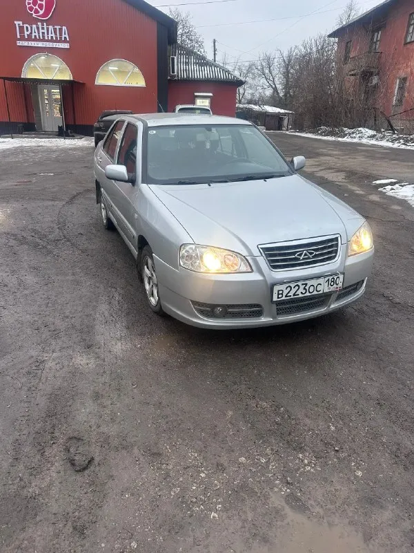 Продам чери амулет 2011 года, обьем двигателя 1.5,механика. я хозяин хорошая комплектация 4 электро стеклоподъемника, кондиционер, абс машина в очень хорошем состоянии, не гнилая. оригинальный пробег 102000км кузов весь в заводском окрасе, стекла все родные, в дтп машина не участвовала. стоит газовое оборудования, евро 4,вписанное в птс. цена 380000 торг. +79495887568 📞 звоните: +7(949)5887568 - фотография - 2