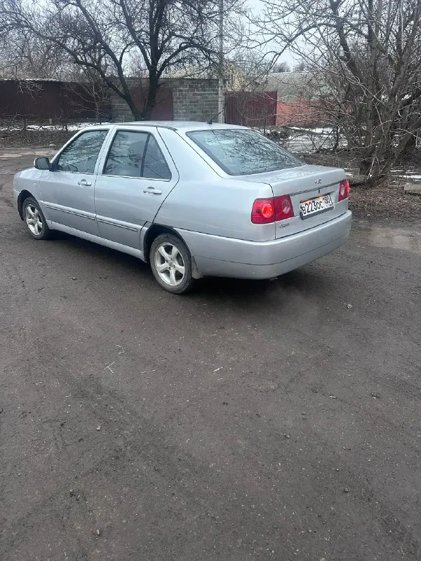 Продам чери амулет 2011 года, обьем двигателя 1.5,механика. я хозяин хорошая комплектация 4 электро стеклоподъемника, кондиционер, абс машина в очень хорошем состоянии, не гнилая. оригинальный пробег 102000км кузов весь в заводском окрасе, стекла все родные, в дтп машина не участвовала. стоит газовое оборудования, евро 4,вписанное в птс. цена 380000 торг. +79495887568 📞 звоните: +7(949)5887568 - фотография - 4