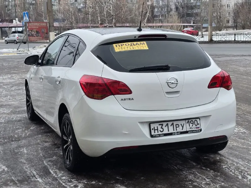 Продам opel astra j 2011г двс 1.6 работает исправно ✅ акпп переключает идеально во всех режимах 👍 ходовая идеально отрабатывает 👍 по электрике все отлично 👌 шикарно выглядит 👍 документы кристально чистые!!! осмотр макеевка цена: 645.000тр тел:+79490416591 +79495061011 - фотография - 5