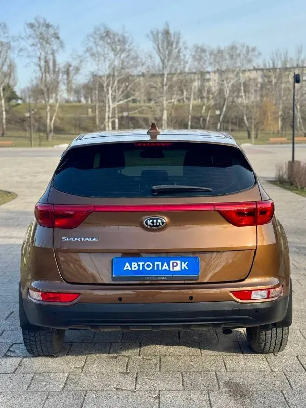 ⛰️ Kia sportage at
💰Цена: 1 800 000р
🏢Город: мариуполь
📅Год выпуска: 2017
🧾Пробег: 128 494км.
⚙️Двигатель: 2.0
⛽Топливо: бензин
⚙️Кпп: автомат
📞 Телефон:
+7-949-727-41-51
+7-989-263-55-56
+7-949-551-91-52
💾 Описание:
Sportage - безусло. .. " style="background-image:url('//telegram. Org/img/emoji/40/e29c85.png')">✅ родная краска
✅ Техническая часть на 5+
✅ Южная эксплуатация
Двигатель работает отлично, акпп без нареканий, ходовая сбитая.
Шикарная комплектация 👍:
❄️/🔥 Двухзонный климат контроль, подогрев всех сидений, кожаный мульти-руль с подогревом, полный электропакет, птф, abs, airbag, гур, круиз контроль, помощь при спуске, оригинальные литые диски на новой зимней резине.
➕Автомобиль с пройденным техническим осмотром и готов к переоформлению.
Улица шевченко 2️⃣6️⃣9️ - фотография - 5
