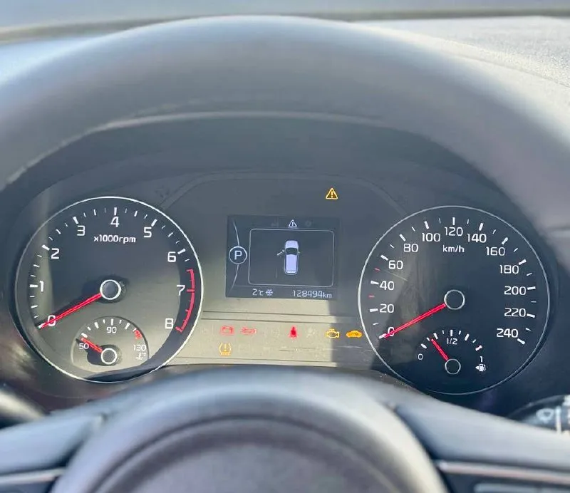 ⛰️ Kia sportage at
💰Цена: 1 800 000р
🏢Город: мариуполь
📅Год выпуска: 2017
🧾Пробег: 128 494км.
⚙️Двигатель: 2.0
⛽Топливо: бензин
⚙️Кпп: автомат
📞 Телефон:
+7-949-727-41-51
+7-989-263-55-56
+7-949-551-91-52
💾 Описание:
Sportage - безусло. .. " style="background-image:url('//telegram. Org/img/emoji/40/e29c85.png')">✅ родная краска
✅ Техническая часть на 5+
✅ Южная эксплуатация
Двигатель работает отлично, акпп без нареканий, ходовая сбитая.
Шикарная комплектация 👍:
❄️/🔥 Двухзонный климат контроль, подогрев всех сидений, кожаный мульти-руль с подогревом, полный электропакет, птф, abs, airbag, гур, круиз контроль, помощь при спуске, оригинальные литые диски на новой зимней резине.
➕Автомобиль с пройденным техническим осмотром и готов к переоформлению.
Улица шевченко 2️⃣6️⃣9️ - фотография - 9