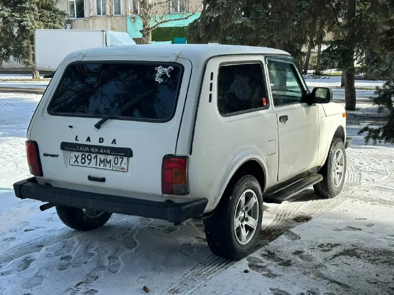 Продам нива‼️ год -2014 обьём 1,7 авто без вложений. двигатель работает отлично кпп переключает как и положено раздатки работают отлично включаются и переключаются как и положено по ходовой части вложений не требует по кузову не гнилая без рыжиков новая резина на дисках стоит газовое оборудование. документы чистые. переоформить без проблем. рассмотрю обмен с вашей доплатой. если не дозвонились пишите. цена 480 торг будет +79495389260 📞 звоните: +7(949)5389260 - фотография - 2