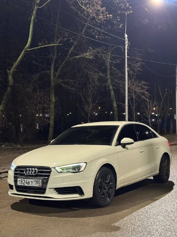 В продаже audi a3 конец 2013 года🤍 реальный пробег авто 154.700км✅ авто каждый день на ходу ✅ обслуженная коробка dsg dq200🤟 1.4 turbo так же обслужен и не расходует масло🔥 продажа от собственника ‼️ 6 владельцев по птс📜 комплектация: кондиционер ❄️ два комплекта колес🛞🛞 омыватель передних фар выездная мультимедиа с отличным звучанием✅ комбинированная кожа✅ мультируль✅ обогрев лобового стекла✅ подогрев сидений✅ рассмотрим обмен‼️ находится г. донецк 🌃 цена:1.390.000 💰💰💰 связь: +79490969474☎️ 📞 звоните: +7(949)0969474 - фотография - 2