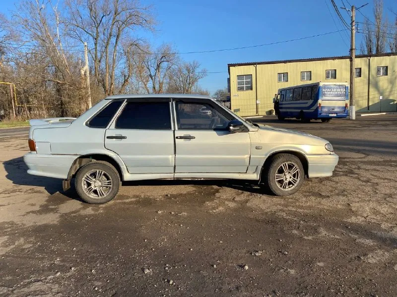 Продаю таврию 2004 год, мотор 1.2 пробег 130 тыс, цена 120₽ состояние хорошее как по кузову, так и технически автомобиль в одних руках не битый не гнилой, мотор, коробка отлично ходовая в порядке, гаражное хранение, 2 комплекта резинны с дисками, все работает вопросы по тел +79493489143 находится в макеевке 📞 звоните: +7(949)3489143 - фотография - 9