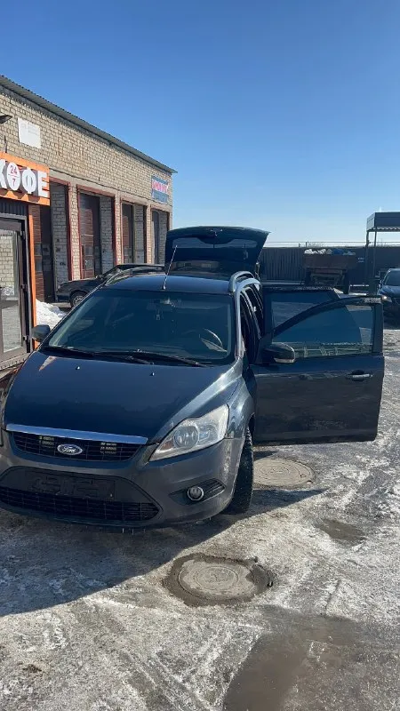 Продам ford фокус 2 рестайлинг. машина в хорошем состоянии, кроме кузова, есть полностью видео всех... - фотография