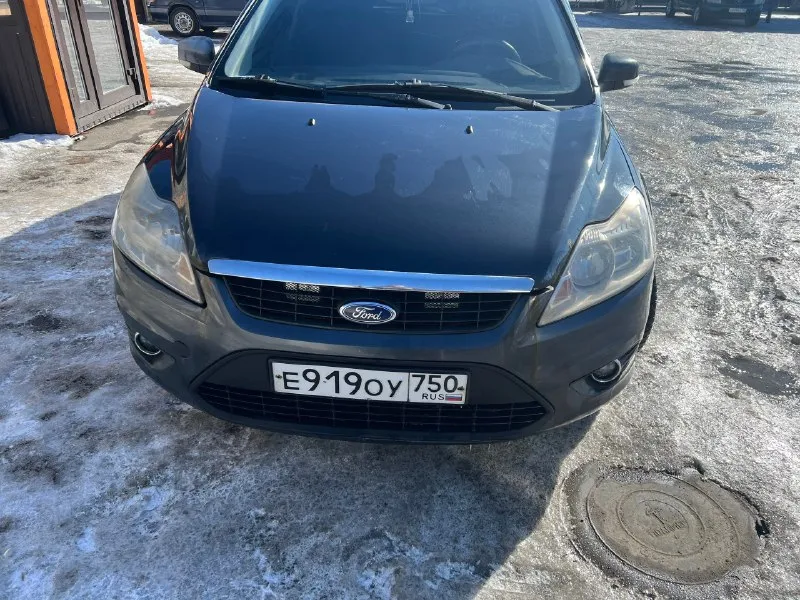 Продам ford фокус 2 рестайлинг. машина в хорошем состоянии, кроме кузова, есть полностью видео всех деталей по кузову, мотор живой, масло не ест, рабочий автомобиль, усиленные пружины, стоит хорошая музыка, автозапуск, быстрым торг цена 375000. пробег 313000. +79495228049 телеграмм или в вк 📞 звоните: +7(949)5228049 - фотография - 7