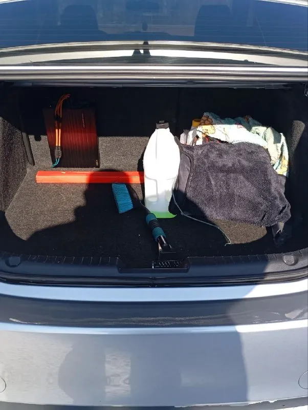 Мазда 3,мотор 1,6, коробка автомат. состояние огонь. климат двух зонный, подогрев сидений, современный планшет с навигацией и камерой заднего вида, музыка хорошая. т.о. пройдено уже на учёте 180.цена1300000,₽ тел +79494793200 - фотография - 8