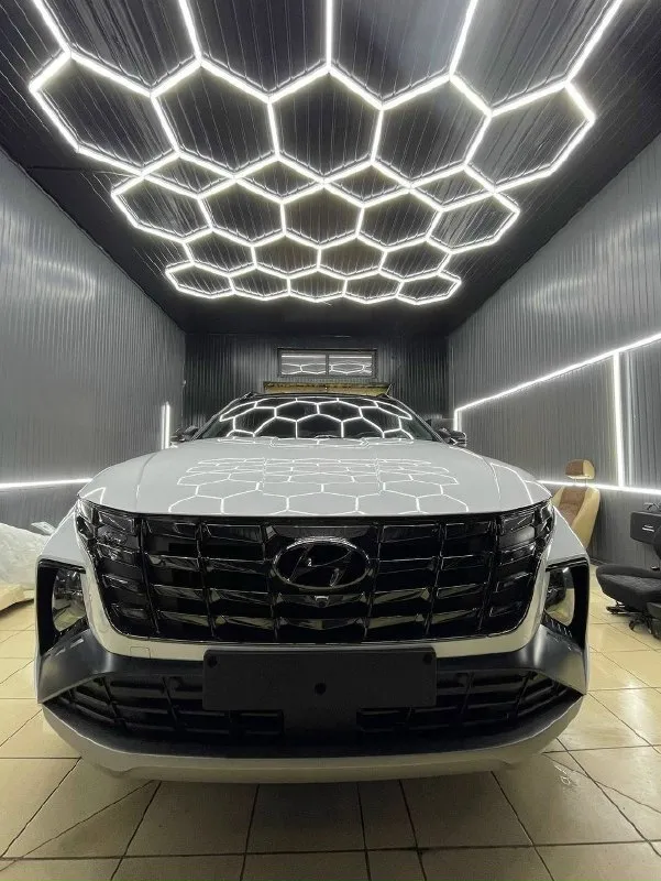 Автор: в продаже 🆘 hyundai tucson n-line цена 3 699 000₽ ✅год выпуска 09/2021 ⚙️двигатель 1.6 гидрид ⚙️коробка автомат 🛞привод передний пригнан из кореи ! продажа от собственника 🤝 переоформление без проблем 🫡 🚀1,6 т / 230 л с ✅пробег 36 500 км полностью обслужена ! в родном окрасе, в идеальном состоянии !!! 👌эксклюзивная комплектация n-linе, спортивный обвес, диски r-19, салон алькантара, панорамная крыша, датчики слепых зон, камера 360, адаптивный круиз контроль, музыкальная акустика bose🎧обдувы и подогревы всех сидений и многое что др. два комплекта резины, мишлен и хенкук! г донецк джамил +79493792969.. !!!наш телеграм канал [ бесплатное размещение за репост!!! правила сообщества [ мы в мах [ [ 📞 звоните: +7(949)3792969 - фотография - 1