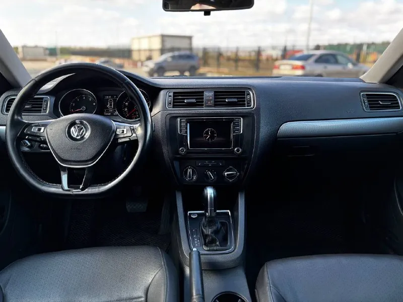 Jetta 6 1.4 turbo tsi 2016 цена 1.400 авто в отличном состоянии! двигатель👍 ходовая👍 акпп 👍 ✅все в полном порядке! любые проверки на сто✅ акпп asin✅ 1 владелец✅ богатая комплектация без ключевой доступ кнопка старт стоп слепые зоны люк мульти руль подогрев сидений эл зеркала с подогревом литые диски документы в полном порядке!✅ г. мариуполь ☎️+79497309912 ☎️ +7 918 852-08-49 - фотография - 5