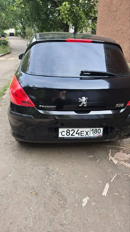 Продам peugeot 308, 2008 г. коробка автомат 2 комплекта резины (зима, лето) цена 480 000₽ торг +79494322175 эдуард машина в донецке 📞 звоните: +7(949)4322175 - фотография - 2