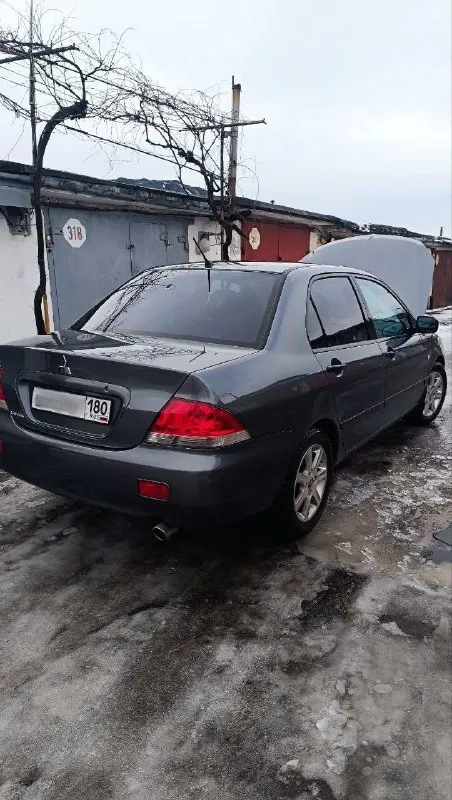 Продам mitsubishi lancer 9 машина в очень хорошем состоянии, владею авто больше 13 лет, в машину вкладывать ничего не надо сел и поехал, на интересующие вопросы звоните спрашивайте. передняя полусфера стекол тонирована атермальной пленкой задняя итальянской с фиолетовым оттенком все расходники заменены полная информация что когда менялось на каком пробеге сохранена, 2 ключа оригинальных, 2 брелока сигнализации с дисплеем и обратной связью. авто находится в г. донецк цена: 615.000₽ + торг тел: +79494749155 📞 звоните: +7(949)4749155 - фотография - 5