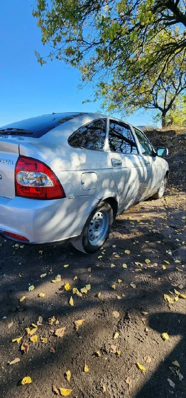 🔴продам ваз priora ( хэтчбек ) 🔴год выпуска: 2010. 🔴состояние: хорошее. 🔴стоит газ, вписанный в доку... - фотография