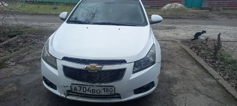 Продам chevrolet круз 1,4 турбина. 2013г. 6ти ступка. пробег 240тыс. все кнопки работают, кондиционе... - фотография