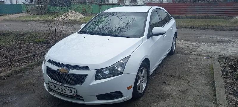 Продам chevrolet круз 1,4 турбина. 2013г. 6ти ступка. пробег 240тыс. все кнопки работают, кондиционер работает. требует немного внимания. цена 700 тыс. торг присутствует. тел. +79497109858 📞 звоните: +7(949)7109858 - фотография - 6