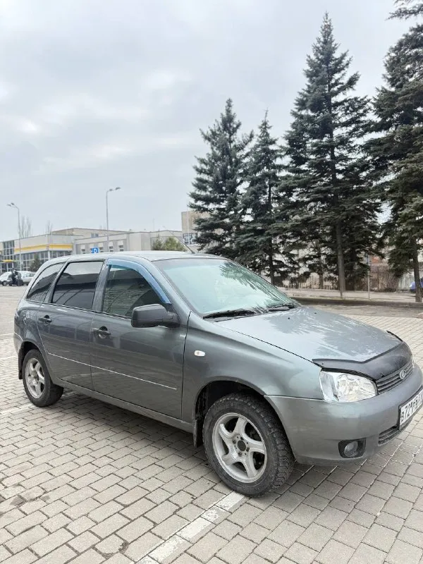 Продам ваз калина 2011г автомобиль в отличном состоянии заводской окрас, гнили рыжиков нет проги, стаканы, днище в отличном состоянии, в заводском исполнении. эур работает пробег 160 тыс км юридически чит, птс оригинал цена 365000 торг при осмотре +79496167066 📲 tg: @djdjv12 📞 звоните: +7(949)6167066 - фотография - 2