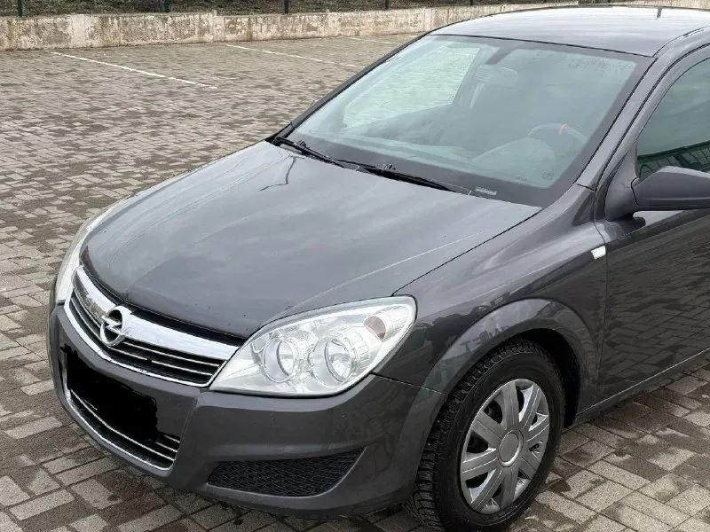 Продам opel astra h год 2009 обьем 1.6 механика автомобиль в отличном состоянии вложений абсолютно не каких не требует двигатель на 5+ не дымит не троит работает отлично масло абсолютно не ест кпп не хрустит не выбивает все скоростя включаются как по маслу ходовая не стучит не гремит едет как мячик дно пороги стаканы ланджероны целые рыжиков гнили нет автомобиль в дтп не участвовал все швы точки герметики заводские у машины есть 2 косметических окраса салон так же в отличном состоянии комплектация хорошая кондиционер стеклоподьмники обогрев заднего стекла абс 2 подушки безопасности заводская мультимедиа центральный замок место осмотра мариуполь номер для звонка +79497438388 звонить в любое время цена 527.000₽ торг! - фотография - 9