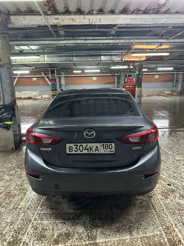 Продаётся mazda 3 2014 года выпуска. пробег 145 тысяч километров. машина полностью обслужена, вложений не требует. недавно было сделано то. отличный вариант для повседневного использования. состояние: сел-поехал. цена 1 280 000 рублей. машина находится в донецке. осмотр в центре города. в комплект отдам зимнюю резину и диски (на последнем фото). все подробности по телефону: +79888959651 или в тг - фотография - 4