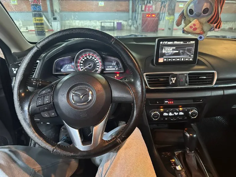 Продаётся mazda 3 2014 года выпуска. пробег 145 тысяч километров. машина полностью обслужена, вложений не требует. недавно было сделано то. отличный вариант для повседневного использования. состояние: сел-поехал. цена 1 280 000 рублей. машина находится в донецке. осмотр в центре города. в комплект отдам зимнюю резину и диски (на последнем фото). все подробности по телефону: +79888959651 или в тг - фотография - 7