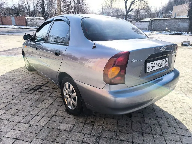 В продаже ланос год 2008 комплектация sx с кондиционером. состояние авто хорошее. кондиционер заправлен и холодит печка соответственно тоже работает отлично. салон в хорошем состоянии, стеклоподъёмники, хорошая магнитола, центральный замок. по документам полный порядок, оформление любое. донецк. цена 290 000 руб. +79493645538 - фотография - 8