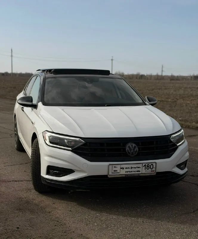Volkswagen jetta sel + 2019 ✅ stage 1. 184 л. с. чип тюнинг с сохранением эко норм. ▪️увеличение мощности и крутящего момента. ▪️улучшение отклика педали газа. ▪️повышенная динамика разгона на старте и запас мощности на трассе. ✅ пробег: 95.000 км 🔥 • акустическая система “beats audio”, бесключевой доступ, start-stop, слепые зоны, климат-контроль, панорамный люк, led-приборная панель • адаптивный круиз-контроль с датчиком обнаружения препятствий и контролем дистанции, а также удержанием в полосе. • интерьерная подсветка салона, беспроводная зарядка, камера заднего вида с помощью выезда с парковки. • полностью русифицированное мультимедиа и carplay. 🚗 автомобиль в отличном состоянии, полностью обслужен. два комплекта резины. находится в макеевке +79493177747 💸 2.150.000 ₽ 📞 звоните: +7(949)3177747 - фотография - 3