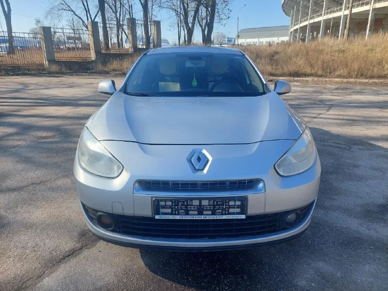 Цена 640.000тыс торг! продам рено флюренц. 2011г. в.мотор 1.6 бензин. коробка-автомат(обычный класси... - фотография
