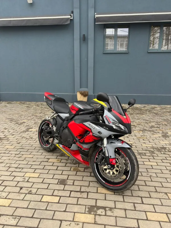 Honda cbr1000rr 2007год он же литр пробег на фото 🔥🔥🔥цена 599.000 руб 🔥🔥🔥 с документами полный поряд... - фотография