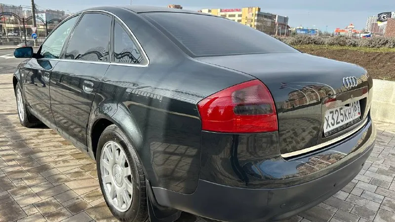 Audi a6 c5. коробка автомат, объем 2.4 бензин, год 1998, пробег 263т, км, по мотору работает хорошо без ошибок не дымит не троит, коробка контрактная работает хорошо не пинает переключает приятно, по ходовой нареканий нет, по электрике все работает, двух зонный климат, кожаный салон электро привод подогревы в стиле рекаро с поддержкой, магнитола с андройдом tv, aux, cd, mp3,навигация, блютус, громкая связь, камера заднего вида видео регистратор, литые диски резина новая, акамулятор свежий, по кузову гнилы нет кузов оцинкованный zzz, документы в порядки готов при желание присутствовать в гибдд, г, мариуполь. цена 550т, руб, сросно тел: +79495806290 тел: +7 (961) 313-02-22 - фотография - 3