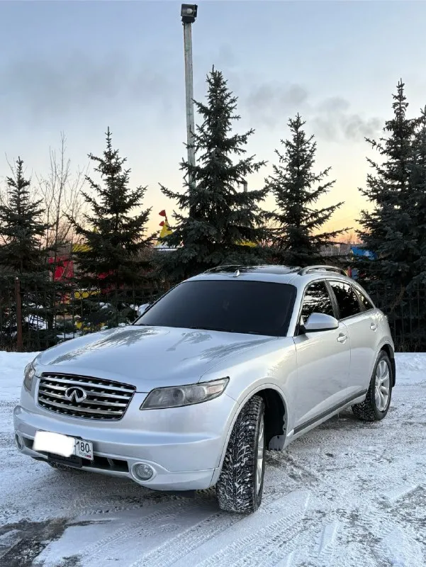 Infiniti fx $ 820.000 тысяч руб инфинити 2004 год мотор отличный, не дымит, не троит, масло не расходует! акпп не пинает, не буксует, переключает идеально, мягко! ходовая без нареканий, не гремит, не стучит ничего, некуда не тянет! машинка ровная, без рыжиков, без гнили. любые проверки на сервисе за ваш счет документы чистые, без запретов, без штрафов, любое переоформление без проблем, машина местная учет 180 местный по желанию с моим присутствием ! остальные вопросы по тел +7949-644-01-25 или +7949-607-32-69 тг есть на двух номерах! осмотр г. макеевка цена 820.000 руб торг разумный у капота 📞 🇷🇺 звоните: +79496440125 - фотография - 8