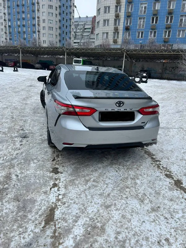 Toyota camry 70 2019 год выпуск объем двигателя 2.5л бензин цвет:серебристый металлик. родной пробег - 131 тыс. км. автомобиль весь обслуженный и очень ухоженный. 2 хозяин. птс оригинал. стёкла все родные. 2 ключа. капот, бампер и все зоны риска обтянуты бронепленкой. машина полностью обесшумлена, была произведена замена штатной акустики. регулярное прохождение то. произведенена замена передних стоек, опорных подшипников, пыльников и отбойников. ходовая в идеальном состоянии автомобиль готов к любым проверкам!!! по комплектации : -автоматический дальний свет -адаптивный круиз контроль - удержание в полосе - датчик столкновения, - датчик света -датчик давления в шинах. - комплект летний резины r19 оригинал все вопросы по телефону цена 2,8 млн, торг телефон +79493342808. - фотография - 2